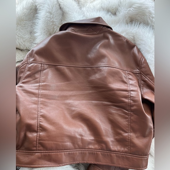 COPY - Aritzia Wilfred Button Autumn Leather Vegan Jacket medium brown - Picture 5 of 7